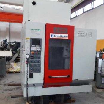 Akira Seiki a 650 Machining center - palletized
