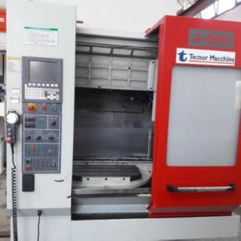 Akira Seiki a 650 Machining center - palletized