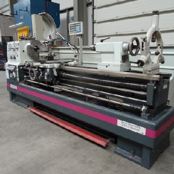 Optimum D560x2000 lathe
