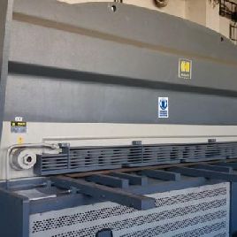 Haco HSLX 3016 hydraulic shear