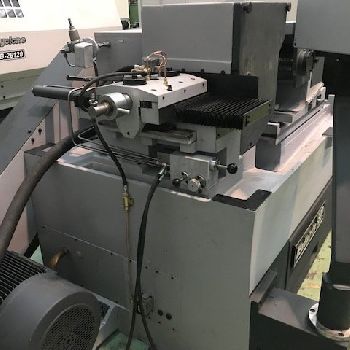 Estarta 322 Cylindrical centreless grinding machine