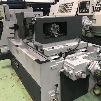 Estarta 322 Cylindrical centreless grinding machine