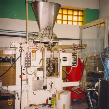 Hassia XAU 44 Filling machine - food industry