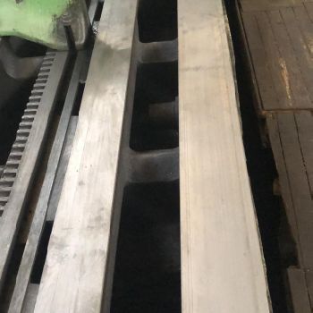 Schiess 12-dd heavy duty lathe