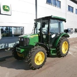 John Deere 5050E