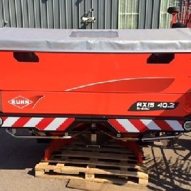 Kuhn Axis 40.2 M EMC V8