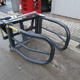 Fleming Bale Squeeze