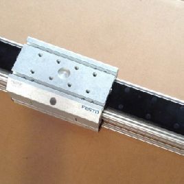 Artículos neumáticos FESTO DGPL-50-300-PPV-A-B-KF-SH-D2