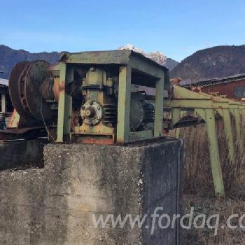 Grading line Sorting line with circular saw