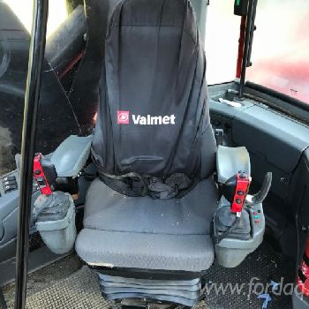 Offer for Used Komatsu 911.4 X3M / 9.731 H 2011 Harvester Germany