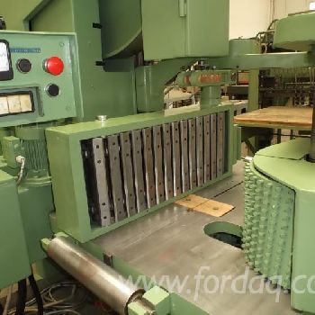 Used Primultini RE 1100 Band Resaw, 1993