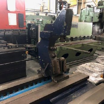 Broadbent 3 Shear Bed Centre Lathe x 8000mm