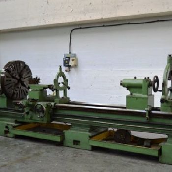 Gurutzpe A 3000 Gap Bed Centre Lathe x 3000mm