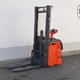 Linde L12AP with duplex mast