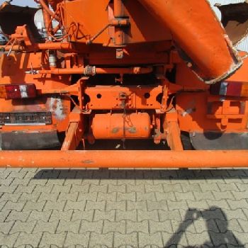 MAN 30.291 8x4 BB 6-cylinder, Stetter 9m³