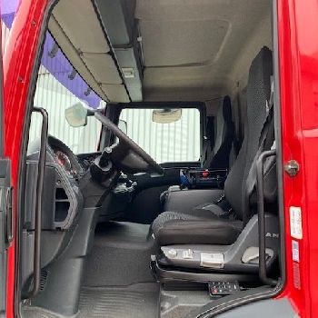 MAN TGM 12.250 4x2 LL with crane HMF 1110-K3, glass / window transporter, Edscha, radio