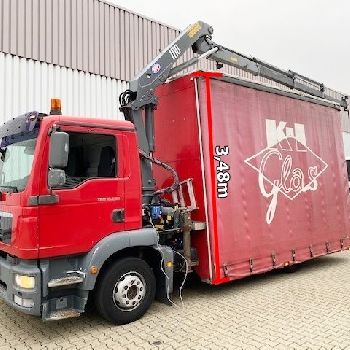 MAN TGM 12.250 4x2 LL with crane HMF 1110-K3, glass / window transporter, Edscha, radio