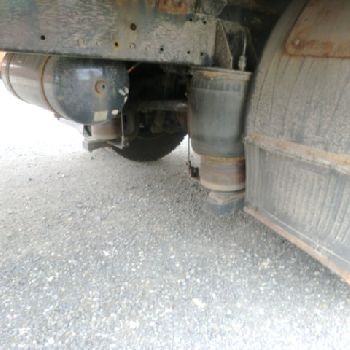 MAN L33 8.180 C 4x2, accident vehicle with frontal damage