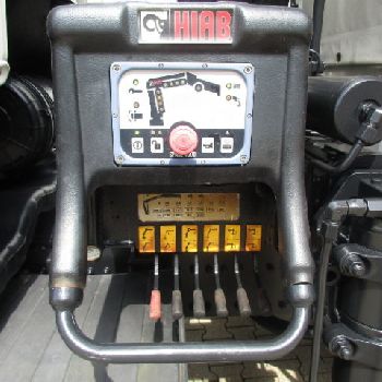 MAN TGL 12.240BL 4x2, with crane Hiab 088 with radio