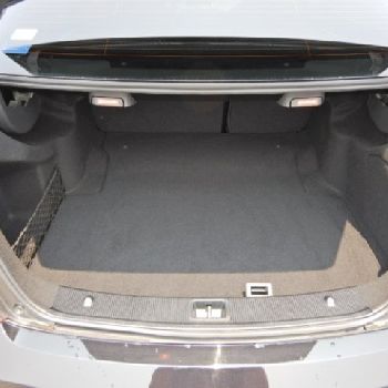 Mercedes-Benz C 63 AMG sedan, avant-garde