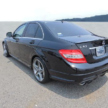 Mercedes-Benz C 63 AMG sedan, avant-garde