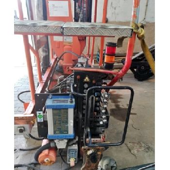 Atlas Terex 118.2 VGL crane, radio and gripper control