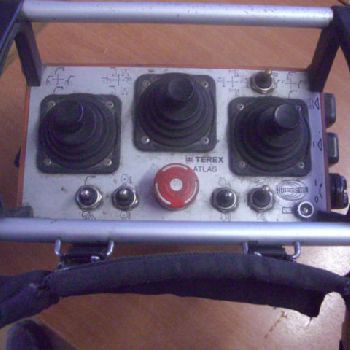 Atlas Terex 118.2 VGL crane, radio and gripper control