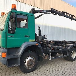 MAN 14.224 LAC crochet 4x4 de ville avec HIAB 045-2