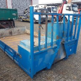 - Citylift roll-off container 2.5 cbm, sideboards can be folded down and removed