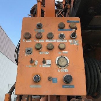 TOLLENSE TE2-3289 suction and pressure build up ca.16m³, radio