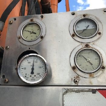 TOLLENSE TE2-3289 suction and pressure build up ca.16m³, radio