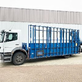 Mercedes-Benz Axor 1833 L 4x2 glass transporter with rear crane Atlas TLC 120.2E, radio
