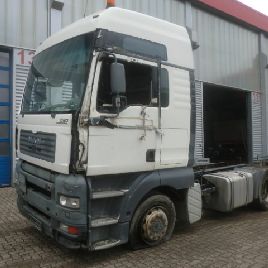 MAN TGA 18.430 4x2, DONATEURS PART sans moteur et la transmission!