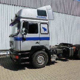 MAN F2000 19,403 FLS 4x2