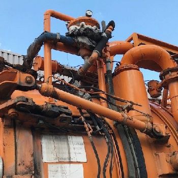 TOLLENSE TE2-3289 suction and pressure build up ca.16m³, radio