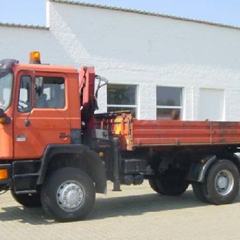 MAN M08 17.222 4x4 with crane HMF 623 K1 B3