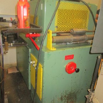 American Steel Line Model 3-11 7 Roll 12 Gauge 15" Wide Stock Straightener (#16618); American Steel Line Model 3-11 7 Roll 12 Gauge 15 Wide Stock Straightener