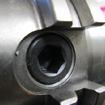 Simis CAT40 Taper 1" Diameter Tool Holder W/1 Removable Shank Great Conditon (#15125); Simis CAT40 Taper 1 Diameter Tool Holder W/1 Removable Shank Great Conditon