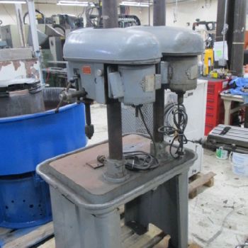 Rockwell 1/3Hp 115-230 Volt 1Ph 4" Quill Double Headed Drill Press W/17 Throat (#17573); Rockwell 1/3Hp 115-230 Volt 1Ph 4 Quill Double Headed Drill Press W/17 Throat