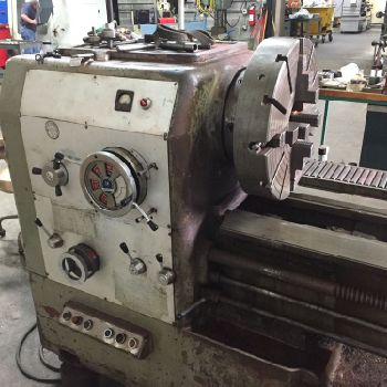Lansing-G 25"Swing Over Bed 156Between Centers 220/440 Engine Lathe W/Taper Attach (#17997); Lansing-G 25Swing Over Bed 156Between Centers 220/440 Engine Lathe W/Taper Attach