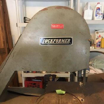 Lockformer Model 245 24"X 24Table 24Throat Depth 120V 1Ph Vertical Band Saw (#18138); Lockformer Model 245 24X 24Table 24Throat Depth 120V 1Ph Vertical Band Saw