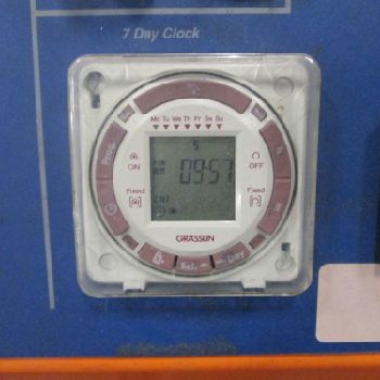 Motan Luxor TM 30 Cfm 50 Lbs/HR 460V 3Ph Dryer W/Dual Stainless Steel Drying Bin (#17861); Motan Luxor TM 30 Cfm 50 Lbs/HR 460V 3Ph Dryer W/Dual Stainless Steel Drying Bin