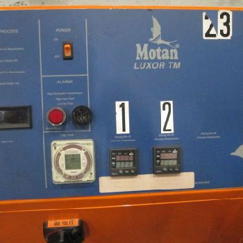 Motan Luxor TM 30 Cfm 50 Lbs/HR 460V 3Ph Dryer W/Dual Stainless Steel Drying Bin (#17861); Motan Luxor TM 30 Cfm 50 Lbs/HR 460V 3Ph Dryer W/Dual Stainless Steel Drying Bin