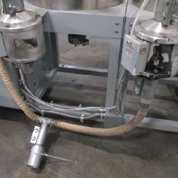 Motan Luxor TM 30 Cfm 50 Lbs/HR 460V 3Ph Dryer W/Dual Stainless Steel Drying Bin (#17861); Motan Luxor TM 30 Cfm 50 Lbs/HR 460V 3Ph Dryer W/Dual Stainless Steel Drying Bin