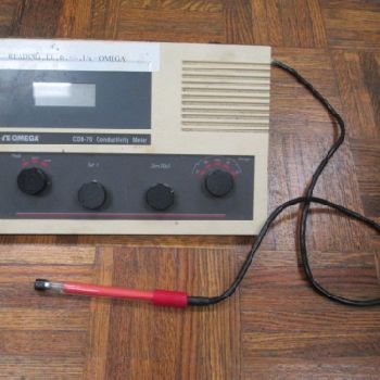 OMEGA CDB Conductivity Meter Model 4010 Serail 3154 (#18054)