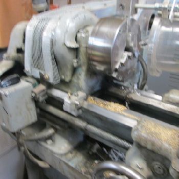 South Bend Cat No.415YC 3Ft Bed 9"Swing Belt Driven Bench Lathe W/3-Jaw Chuck (#17166); South Bend Cat No.415YC 3Ft Bed 9Swing Belt Driven Bench Lathe W/3-Jaw Chuck