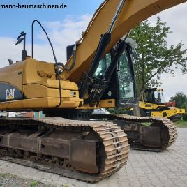 CAT 323 DL