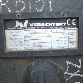 Hitachi ZX180 quick coupler