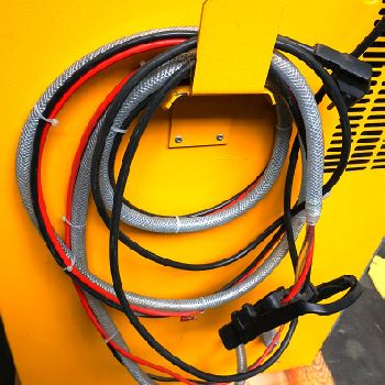 Hawker - Aquafree 24 V-60 A