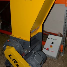 UNTHA chopper, type LR 520